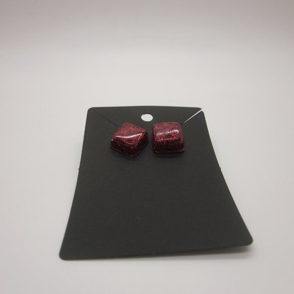 Red Shimmer Square Stud Earrings - Picture 2 of 4